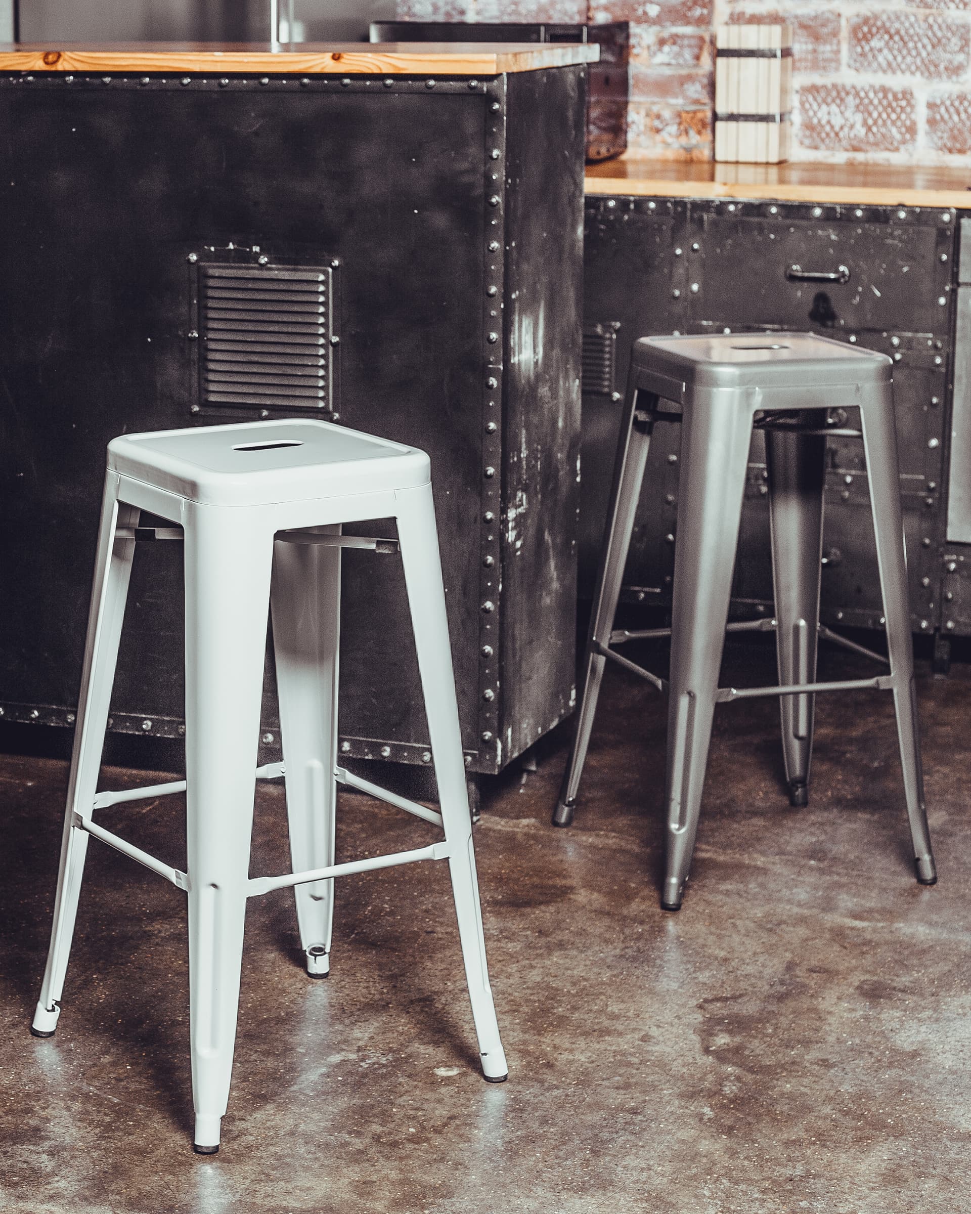 Stool Group Tolix серебристый матовый, металл, пластик