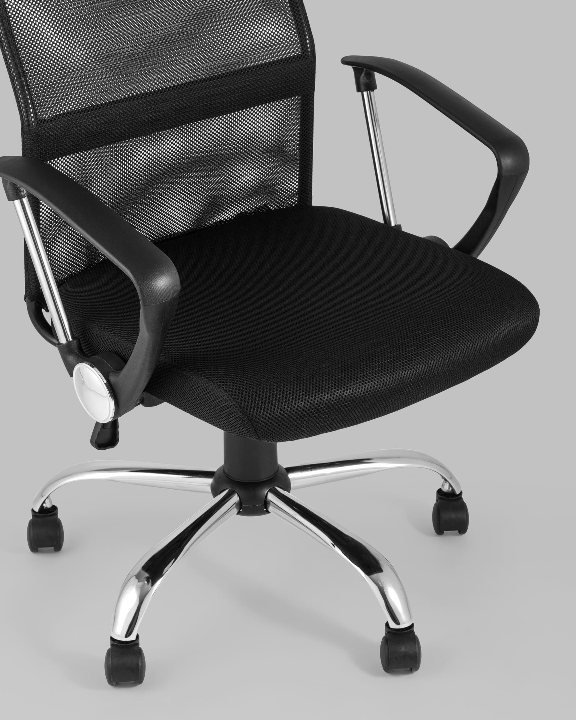 Кресло офисное TopChairs Benefit черное