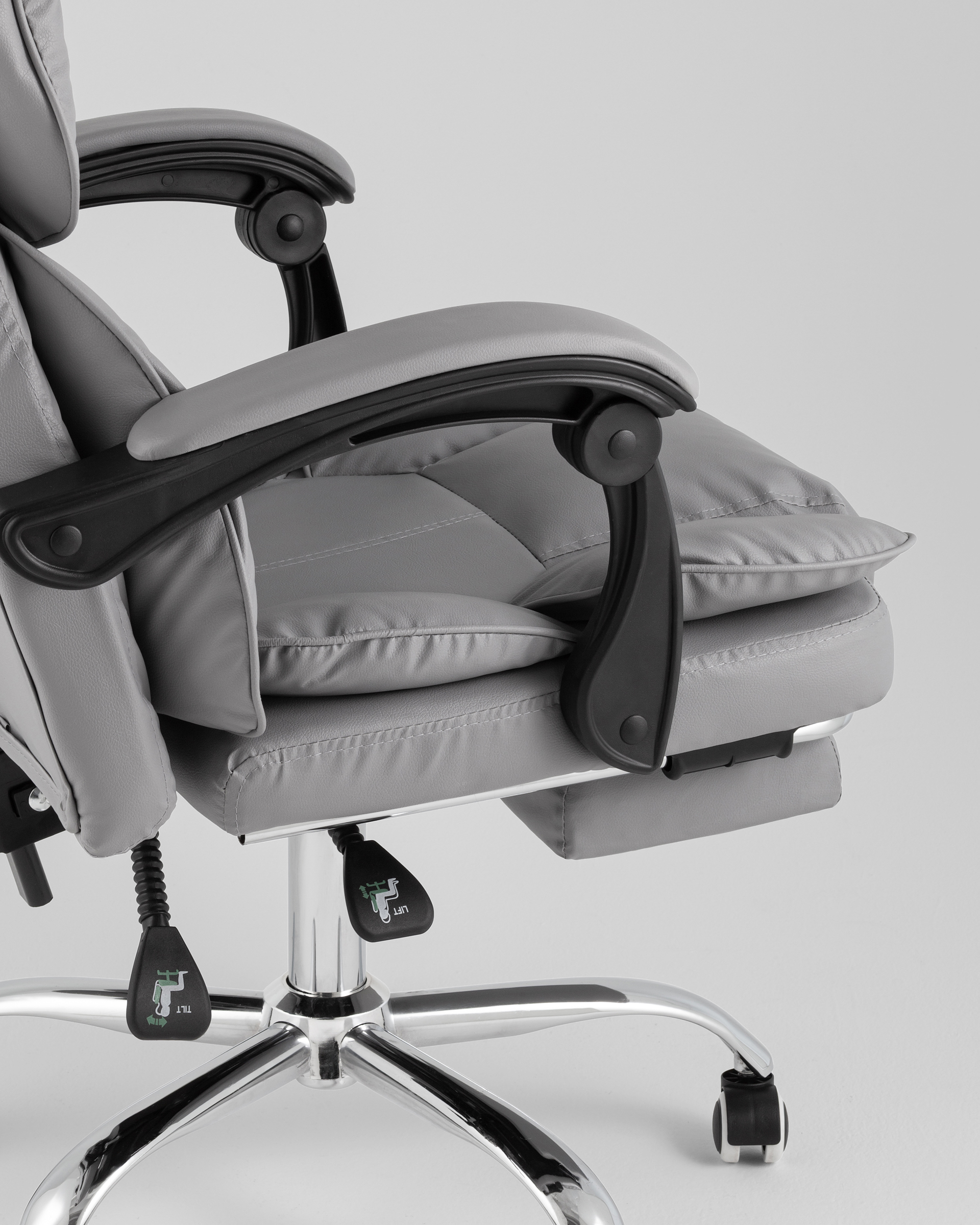 Кресло руководителя TopChairs Siento серый