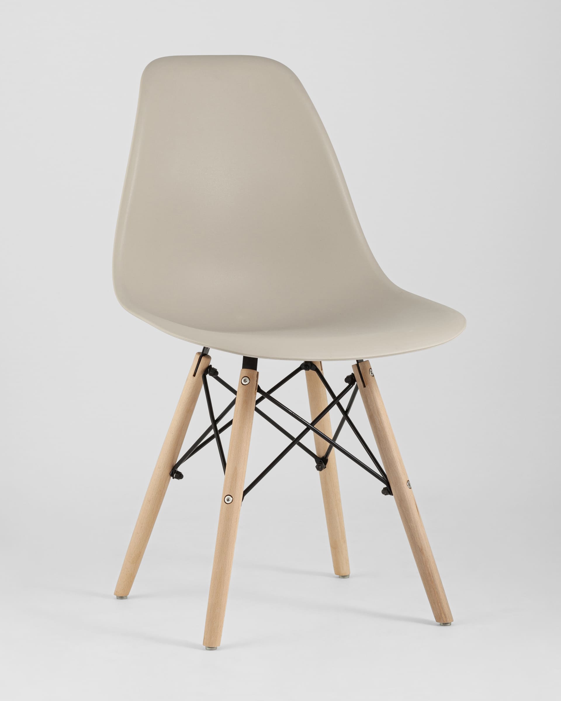 Стул Eames DSW белый